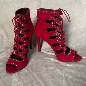 BCBGeneration 7.5 Heels